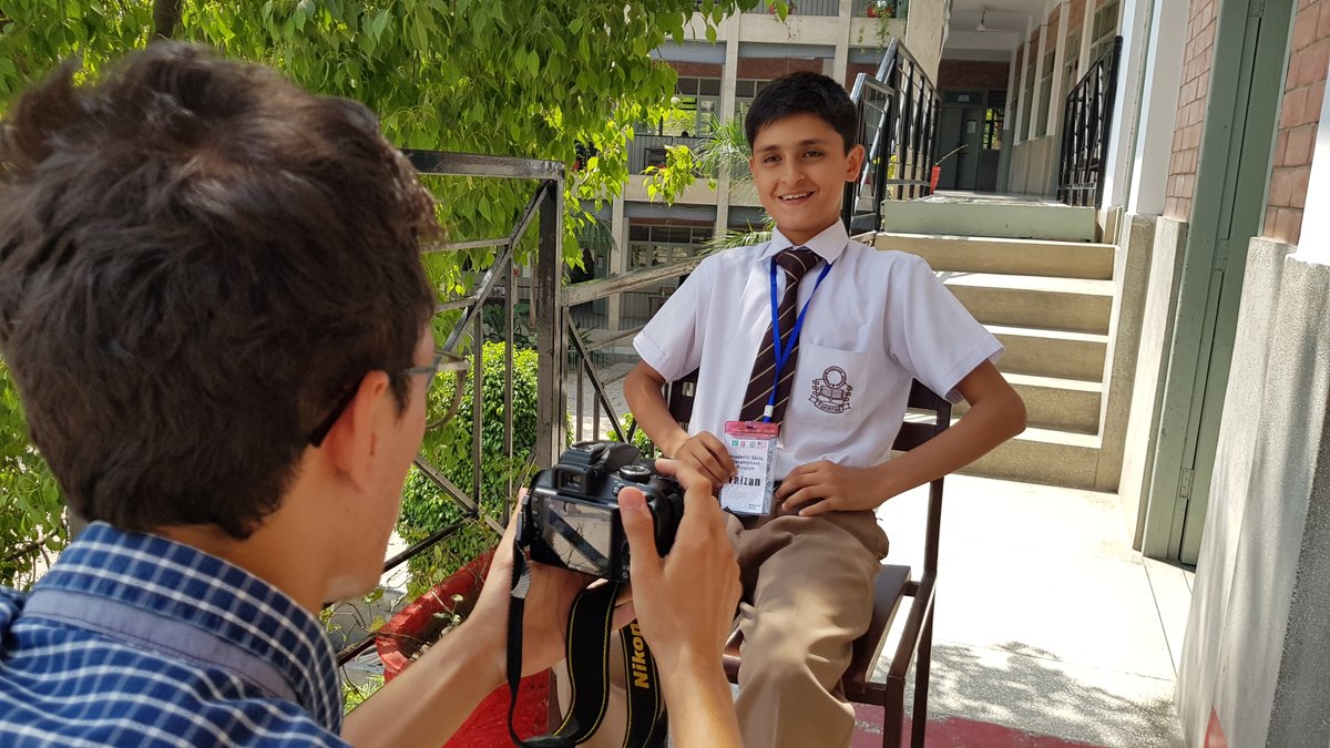 yesprogramnews's tweet image. Muhammad from #Pakistan organized a #YESAlumni grant project to bridge the gap between academics and other vital skills and values of social and personal responsibility and civic engagement. Learn more: bit.ly/2QiFXxQ @CIEEAlumni @ECAatState @exchangealumni @iEARNUSA