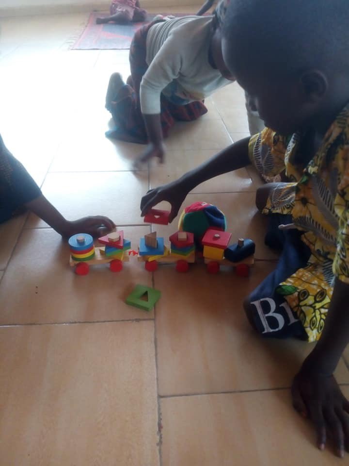 EcoleEnfants's tweet photo. We remain open in the midst of the pandemic to receive our children in love and send them forth in freedom ❤️ #bouake #civ #waldorf #education #rudolfsteiner #earlychildhood #lecoledesenfants https://t.co/oLyorA43RO