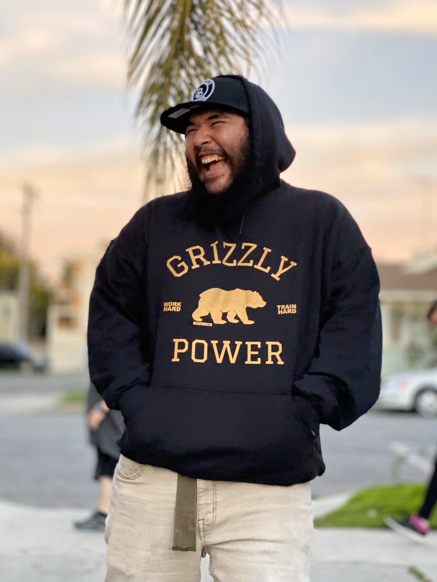 Bearworthdotcom's tweet photo. Don’t let anyone ever dull your sparkle.
.
.
Featuring Bryan wearing the Grizzly Power Hoodie from https://t.co/8cXbMFQO6p.
.
.
#happysunday #sundayfunday #bearwear #bearbrand #bearapparel #bear #power #bestrong https://t.co/eFC9apDDCo