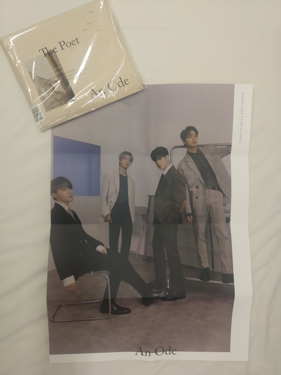✨ wts/lfb

Seventeen An Ode Official Poster

5€ + Shipping fees

-located in france, ship ww
-paypal only

tag : sell seventeen performance team hoshi jun the8 dino poster photocard pc postcard