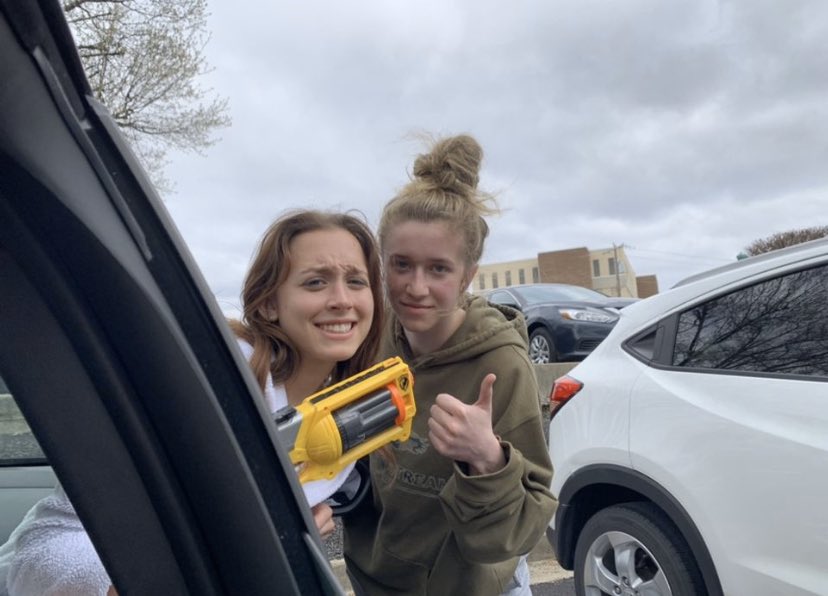 NerfSua's tweet photo. Alina Florio shot Madi Hardin! Madi is out for round 2! https://t.co/D1o9Gb7Zao