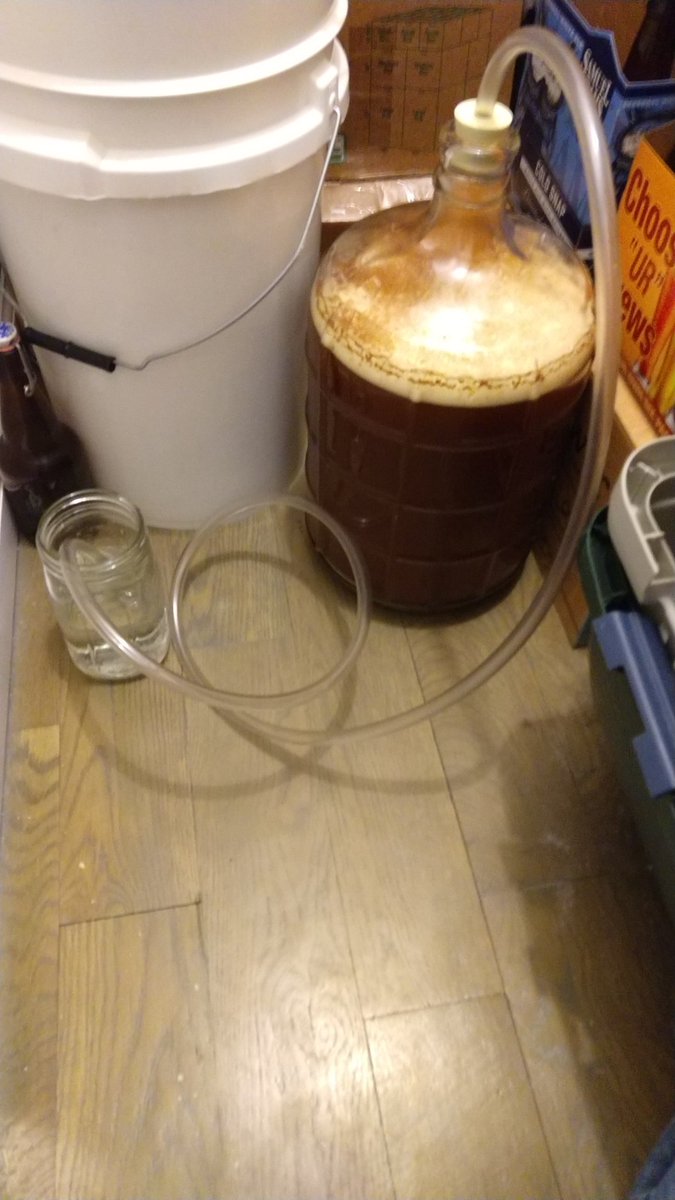 christalee_b's tweet photo. Made this wknd: vege lasagna, scones, bread, granola, sauerkraut, pickled chilis, this year's batch of Flemish Red ale, peanut butter, mango cheesecake bars (inspired by @660Curries and the brick of dried mango in my freezer) https://t.co/Bbf4mgzv94