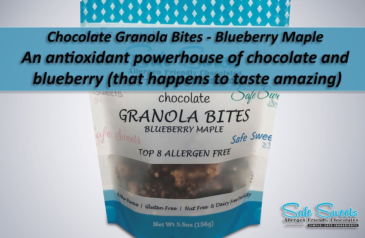 safe_sweets's tweet photo. How many of you are fans of chocolate and blueberries? Don’t wait; try these granola bites now! 

.
#chocolates #sweets #allergenfriendly #veganchocolates #glutenfreechocolate https://t.co/pld58LvpK9