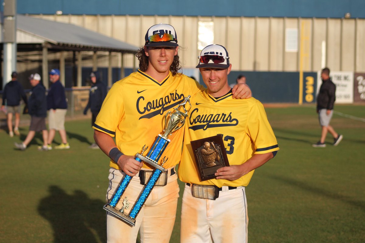 NiccyC_'s tweet photo. Shaving my flow off tonight in awareness to save NAIA baseball for the rest of the year. It’s not too late to save the seasons for those currently only under several weeks suspensions, and we hope you guys can come through for us ! 💪 @NAIA @NAIABall #LetTheDogsEat https://t.co/PXdpVBThP5