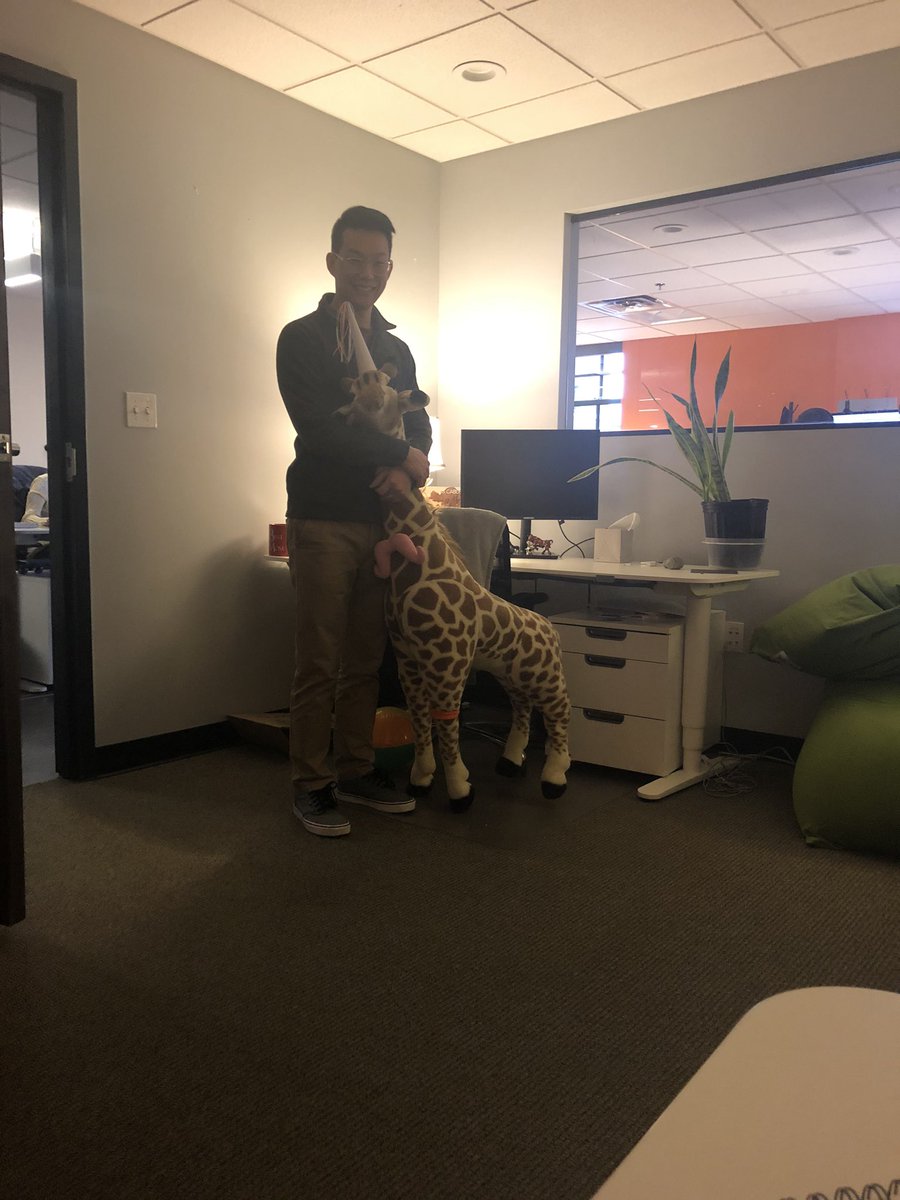 Tango_Tweets's tweet photo. This guy @dougridley doesn’t know what #SocialDistancing means! https://t.co/KBkAugn8Sy