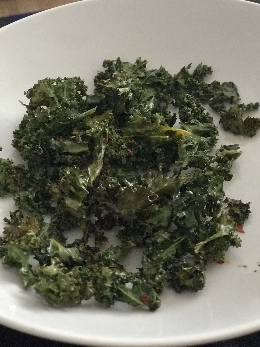 Well it only took a little isolating from the crazy world out there to finally nail crispy #kale #crispykale