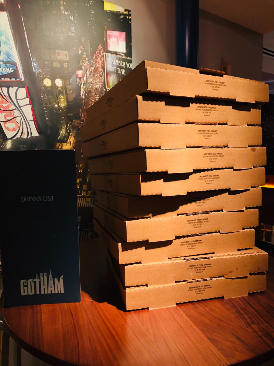 Pizza! 🍕🍕 #feedtheheroes delivery going to Vincent's Hospital this evening from @GothamDublin. They also refused to take the payment so we've more fund to go to others. Thanks to everyone's donations. #Coronavirusireland   feedtheheroes.com <a href="/feedtheheroes1/">feedtheheroes</a>