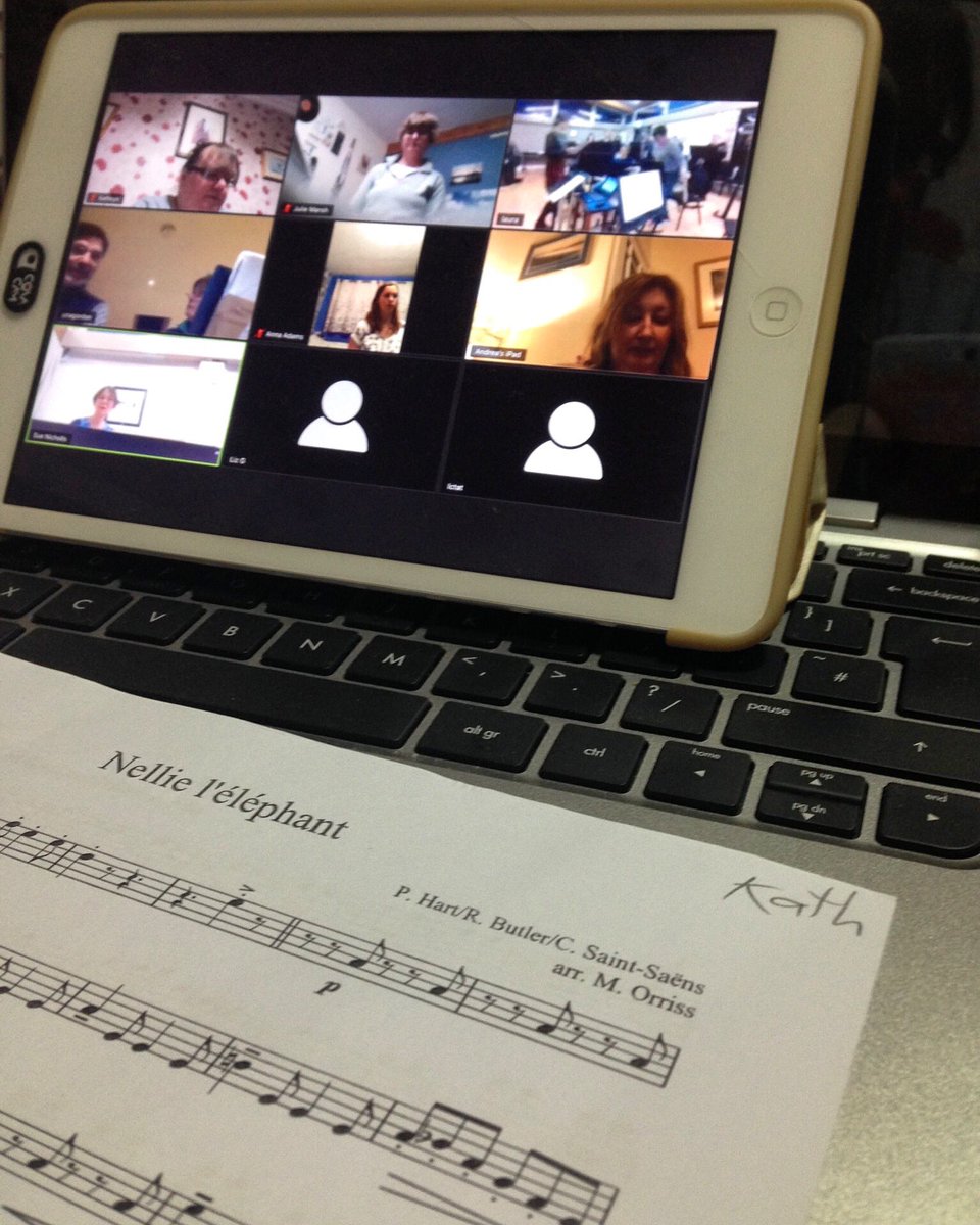 katmando1208's tweet photo. Flutes &amp; Co players 30 mile radius from our base in Kendal, within the group there are people who may not be able to or would prefer not to attend rehearsals at the moment. As such, we’re having our first group practice tonight with some members joining us online. #virtualplay https://t.co/yGEy5iExv1