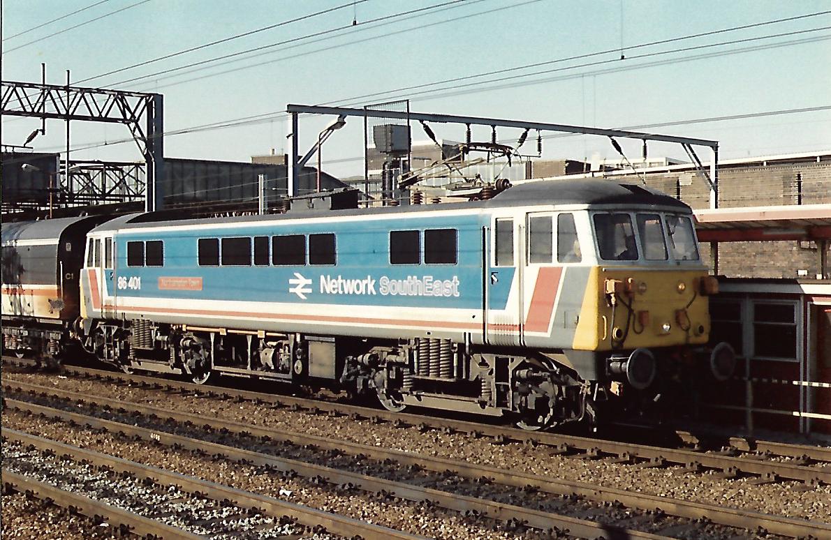 Class 86 - 86401 Network SouthEast Class 86 - 86401 Network SouthEast