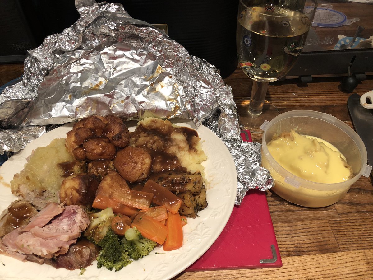 Rachael Moses tweet media