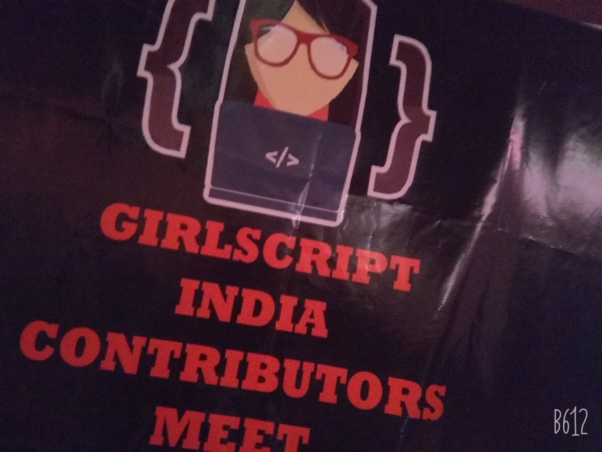 saumya1singh's tweet photo. India's contributors meet 2020 by @Girlscript1🌸 was a huge success under the aegis of @anubhamane and @VaruMohit 🎉💙
#girlscript #contributorsmeet2020 #gsteam #gsiseverywhere #strongtogether✨ https://t.co/KtilANJnSb