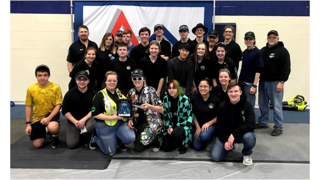 CW Tech Robotarians tweet media