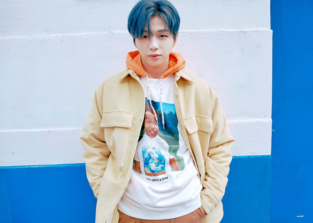 artismotiv's tweet photo. #강다니엘 #KANGDANIEL #CYAN
#강다니엘_팬앤스타_2관왕축하해 https://t.co/cDJnzQeP3G