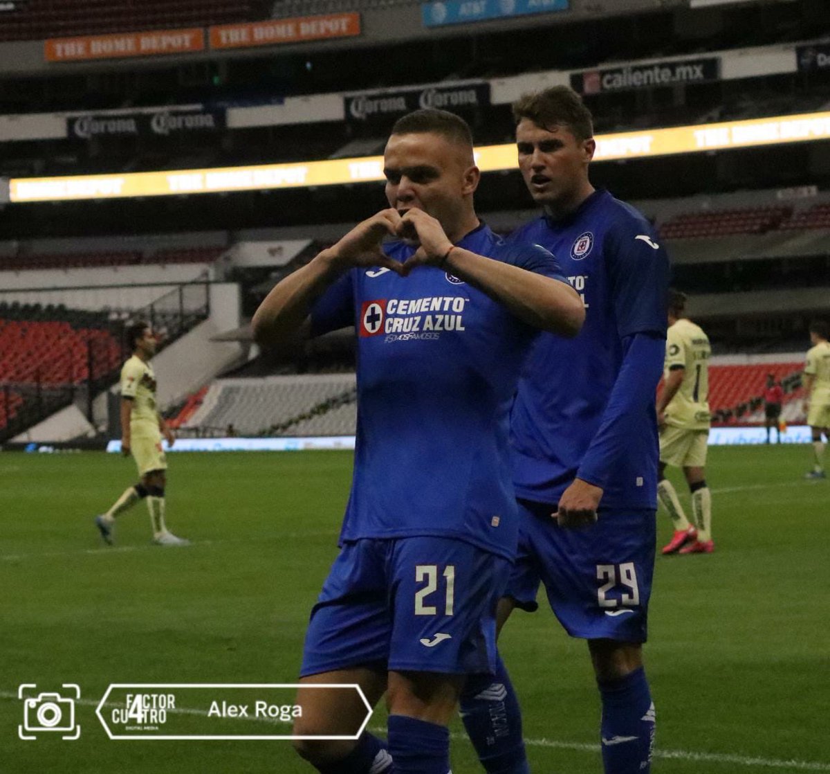 Factor Cu4tro tweet media