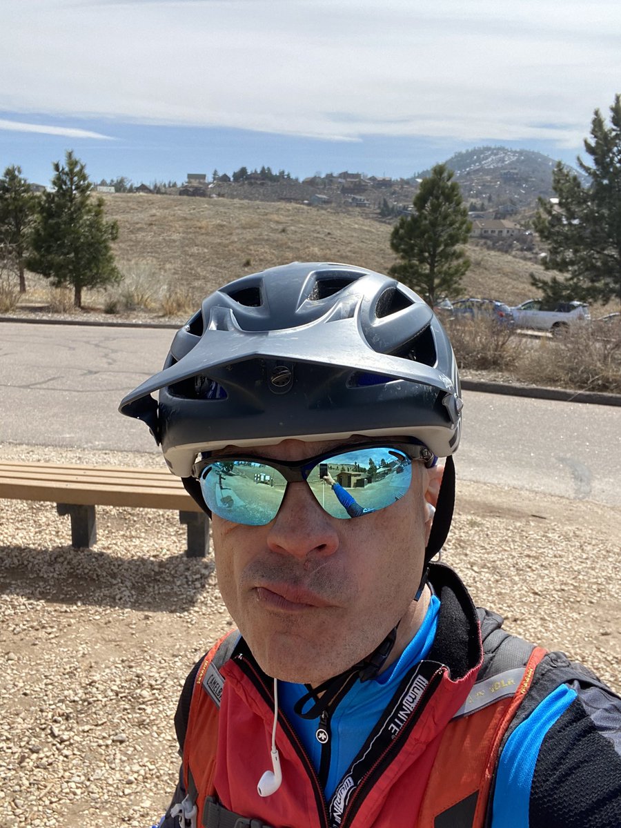 laston's tweet photo. @JessicaLebelWX Social distancing on the Devils Backbone trail https://t.co/P2eZALUV17