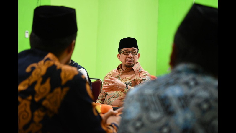Silaturahim ke DPD Wahdah Islamiah Mamuju, Habib Salim: Siapapun Punya Kesempatan Berkhidmat dlvr.it/RRy9ZQ