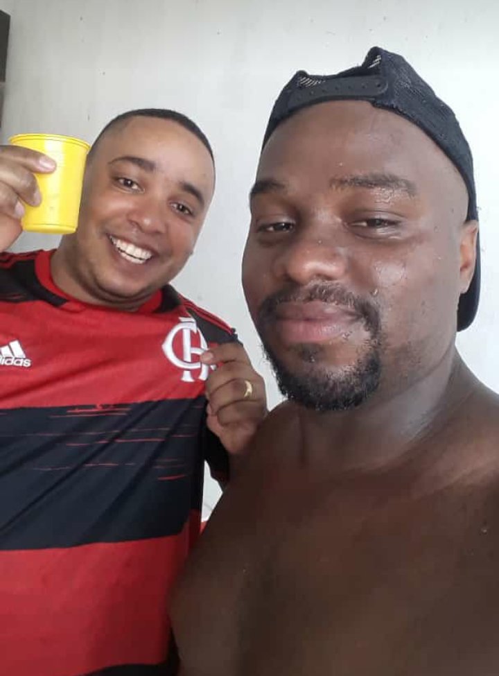 kaduoliveira86's tweet image. #k86
#kB20