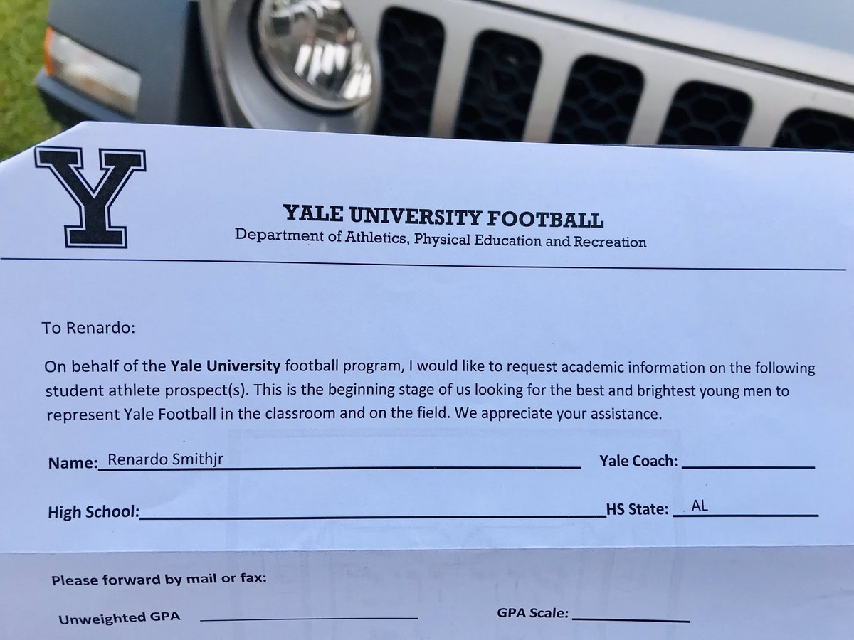 JrRenardo's tweet photo. 🙏📚🏈

@elitefootballac @BALLERSCHOICE1 @bigmantakeover https://t.co/X3UbncfhPb