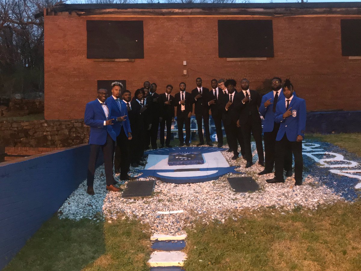 dukeoflightskin's tweet photo. OUR BOYZ ARE FREE ,SPRING 2k20 ΞΞ Sigmas #AAMUSIGMAS #PROSTATUS https://t.co/le4qdkoUpV