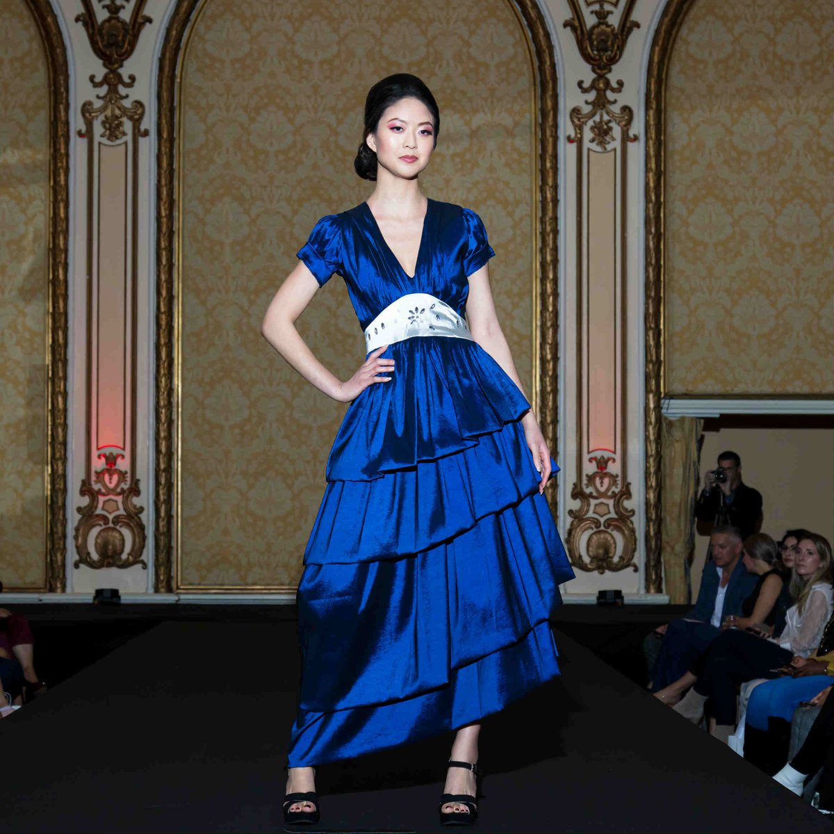 Fashion__Studio's tweet photo. FASHION COMMUNITY WEEK (10th Edition) - Have a look at the catwalk highlights selected by @Fashion__Studio Magazine:

https://t.co/qj7h0ADnuX

#SanFrancisco #fashion #style #news #trends #catwalk #emergingdesigners #fashionnews #highlights #fashioncommunityweek https://t.co/PyMAzhXCku