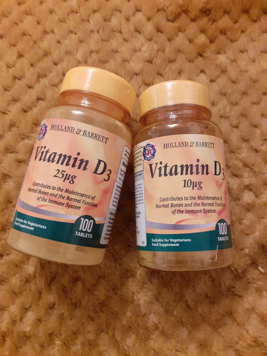 makeeatrepeat's tweet photo. Don't forget to :
1.Remember to take you Vitamin D to strengthen you immune system @holland_barrett have tablets and sprays. 
2.Wash your hands with soap 
2.1. I saw a woman leave the toilet without washing her hands yesterday 😢 #covidー19uk #coronapocolypse #coronavirusuk https://t.co/7ntX7LDCvB