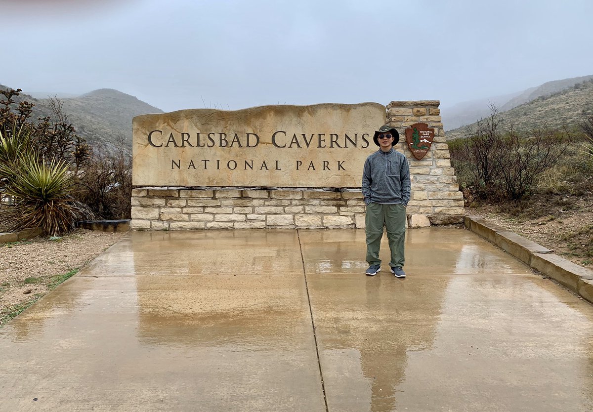 Matthew27185575's tweet photo. Carlsbad Caves, did the full tour today , Beautiful! 🕶🚗🛣⛰🗻🏔☔️🌧🔦 https://t.co/yBegnIf904