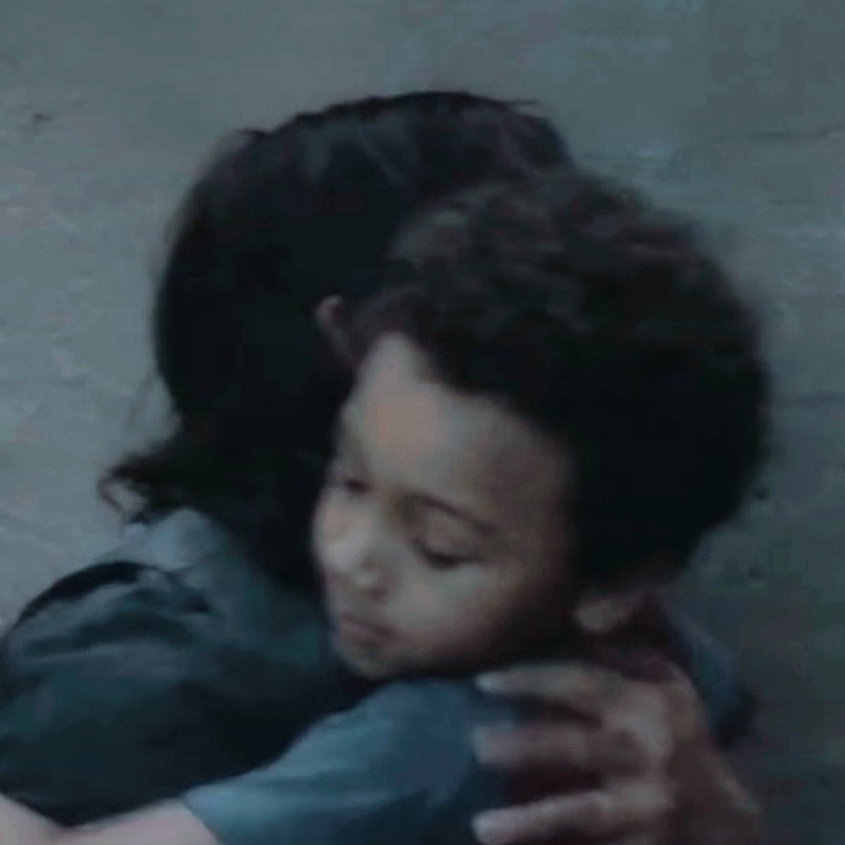 uncle daryl hugging rj. that’s it. that’s the tweet. #TWD