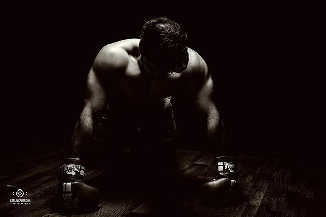 camphotographie's tweet image. “To become a champion, fight one more round.” Model: @officialathenian 
Studio: @theatticstudio34 
#
#
#theatticstudioenderby #carlmcphersonphotography #pixaprolighting #pixapro #sepiatone #boxing #fitnessmodel #olympus1240pro #panasonicg80 #microfourthi… ift.tt/3dbUKUW