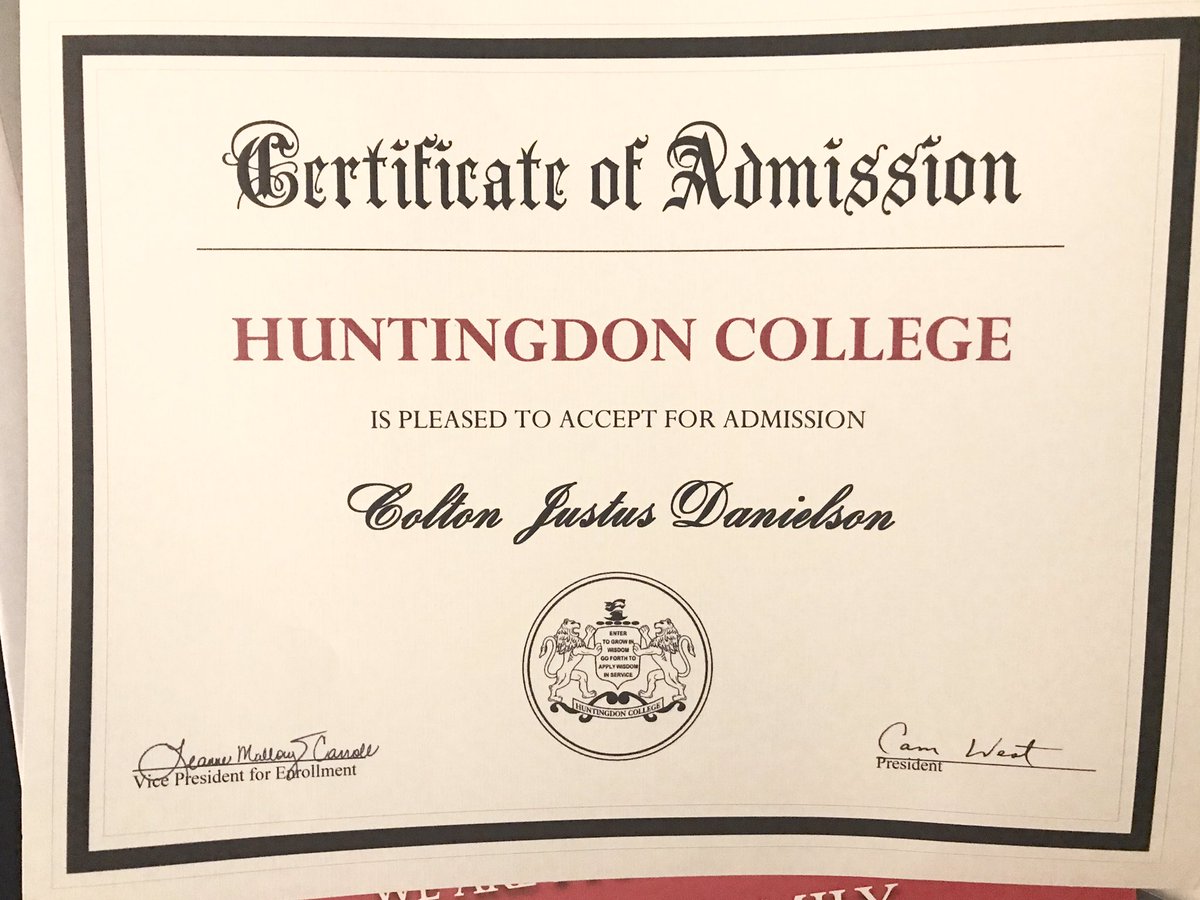 cdanielson60's tweet photo. So grateful for being accepted  at Huntingdon College and offered the Hawk Award Scholarship. @CoachMattOliver @HCHawksSports @HC_MenWrestling @HuntingdonColl https://t.co/mjPsujaNXa