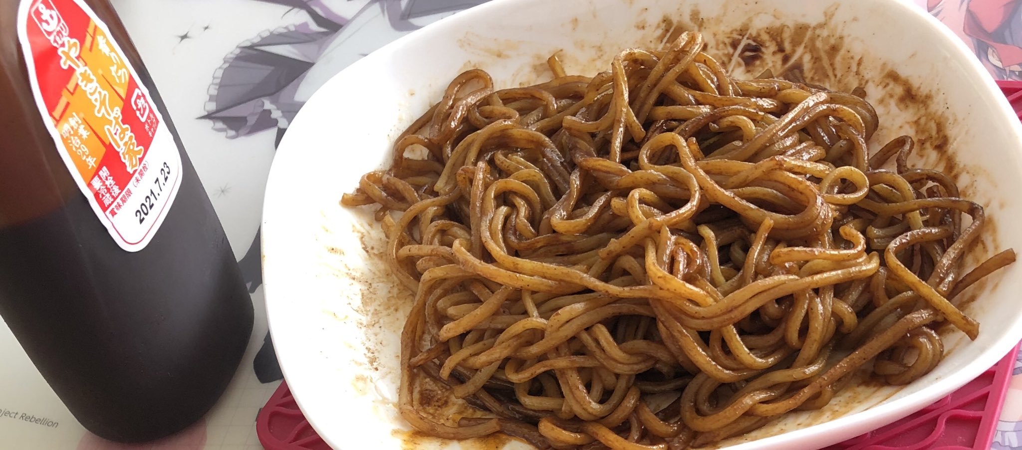 つばきみーまい お昼 具なし焼きそばを電子レンジで 麺がほぐれておらず かたかった 下手なカップ焼きそばより美味しかった 安いし T Co Jckrt1pyh9 Twitter