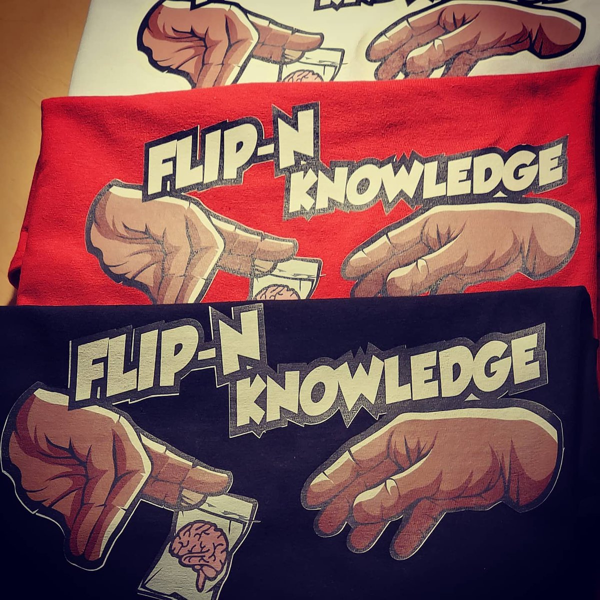 FlipnKnowledge's tweet photo. ⚠️New shirts out!!!!⚠️

check out  some of our new merch. 

#knowledgeiskey🔑 #onelove #positiveovernegative #vibes #change #flipnknowledge #newtshirts #knowledge #newclothes #newcompany #getitwhileitshere #brothers #flip #rp #hoodies #shirts #blackowned #corona #fun https://t.co/Ltj8rmCnQt