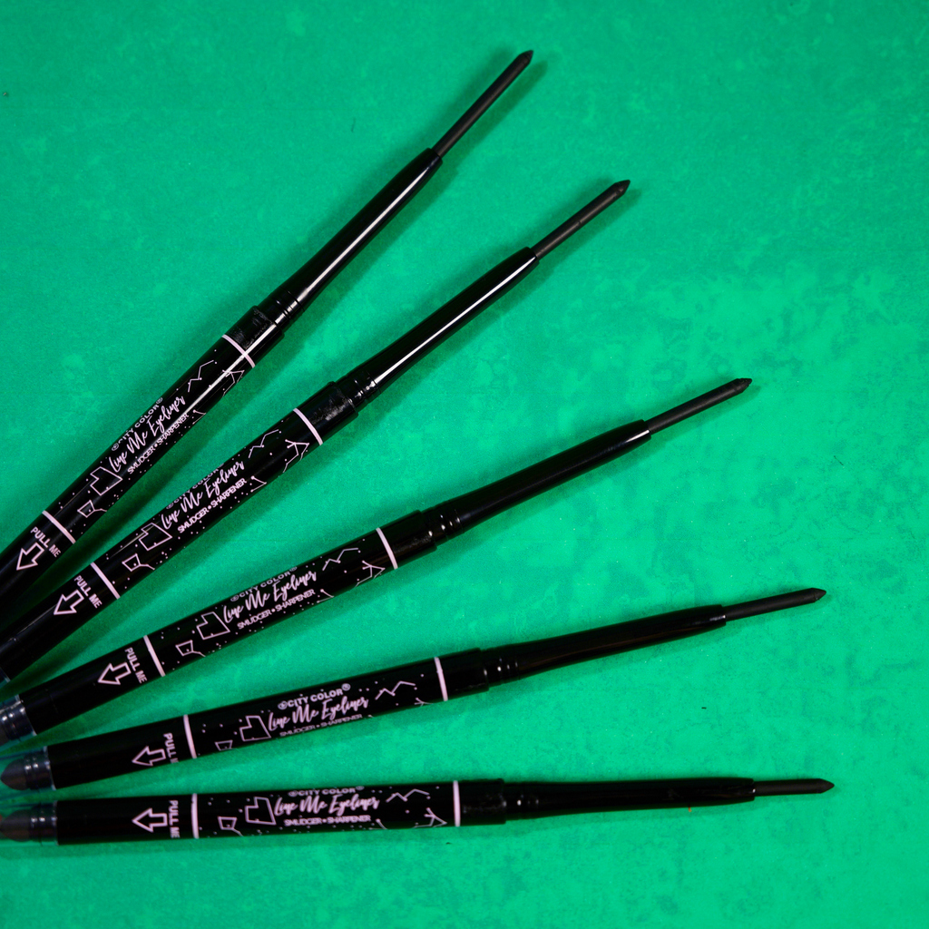 Nothing but PERFECTION! 💁🏻‍♀️
•⁠
Get your eyeliner exactly how you want it with our #LineMeEyeliner ✔️
⁠•⁠
⁠•⁠
⁠⁠•⁠
⁠•⁠
⁠•⁠
⁠ #CityColorCosmetics #CityColor #CityColorFam #CityFam #CityColorClique #CityBabes #LineMe #Eyeliner