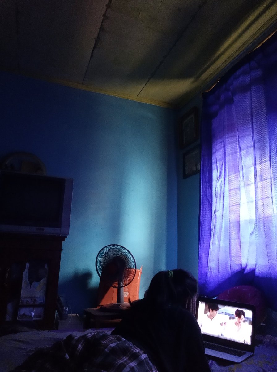 LOA5WHEN's tweet photo. yang diharapkan                 yang dilakukan 
pemerintah:                         pelajar: https://t.co/5B1FVgGdB8