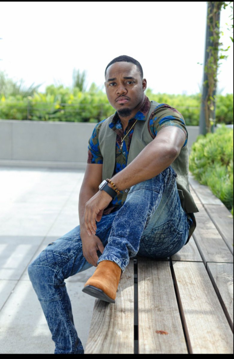 Aj3Report's tweet photo. #shoutoutsunday with @jeremylholloway . Check out interview on my website or Facebook page. #jeremylholloway #jeremybecool #actorslife🎬 #actor #explorepage #influencers #motivational
https://t.co/W4bHUoUQJC https://t.co/9NHcR8QBvx