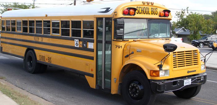 cindyrodeo's tweet photo. “ HERE’S an IDEA “ @GACapitalNews You’re concerned about school LUNCHES, since schools are closing. Have school buses deliver food. They have to make the drive to kids homes anyway. This solves the food for children. @cindyrodeo @FOX5Atlanta @cbs46 @realDonaldTrump @FLOTUS @GMA https://t.co/6pmpblXbU5