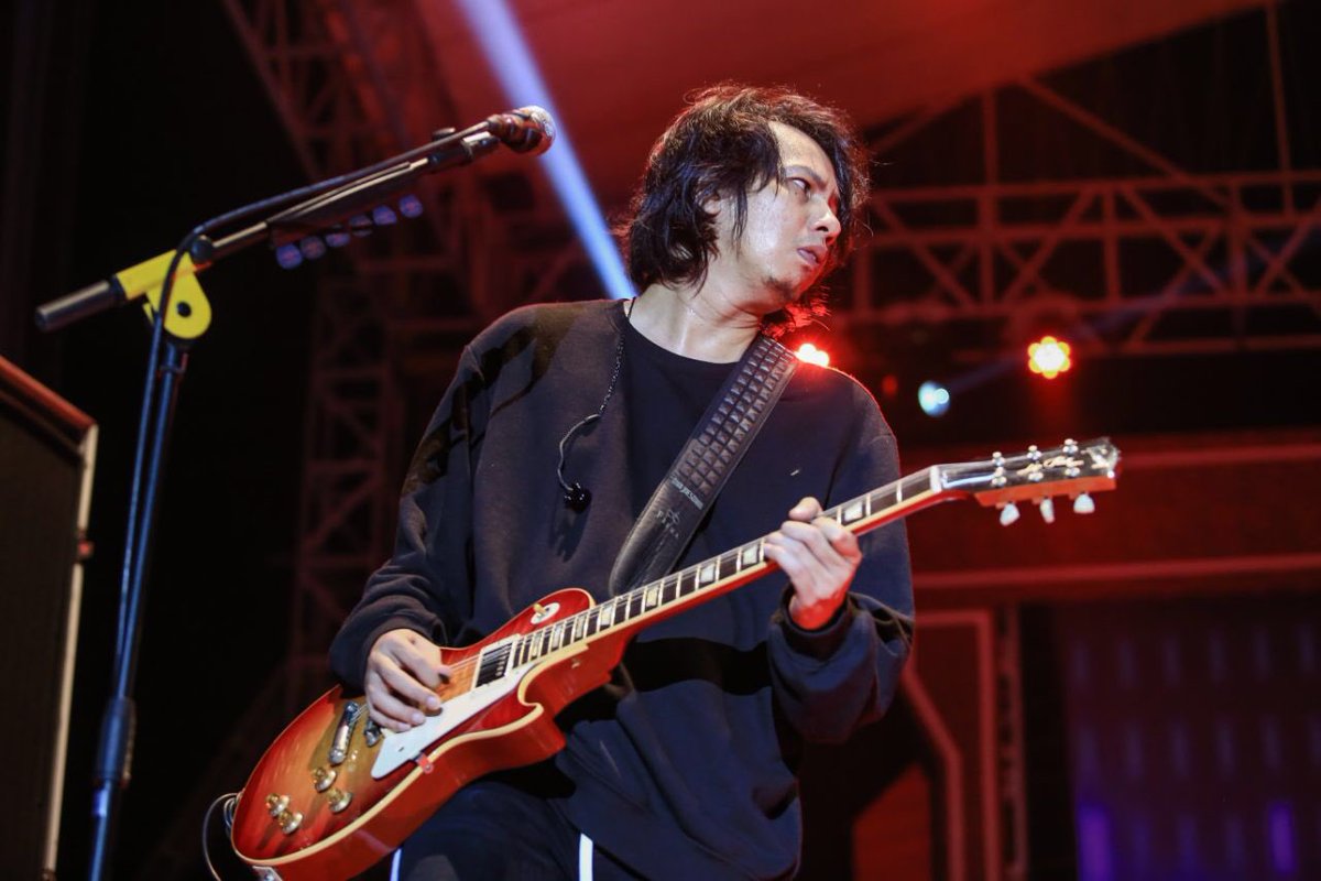 band_Armada's tweet photo. Terima kasih warga Deli Serdang dan sekitarnya.
Nantikan event SPEKTA MERAH selanjutnya.
Tetap jaga kondisi kesehatan, kebersihan lingkungan dan patuhi anjuran pemerintah.
Foto dokumentasi oleh @stagexedge. #AwasJatuhCinta #ARMADA2020 https://t.co/rKlN6Xc02F