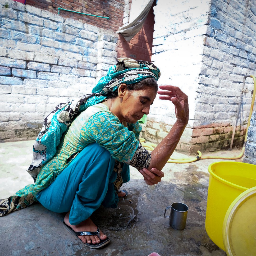 Watch our latest IGTV post to learn how RubyMoon was able to help Majeeda to a happy ending!⁠
#lendwithcare #repurpose #slowfashionmovement⁠
#socialgood #responsiblefashion #lowimpactmovement #socialenterprise #femaleempowerment  
#ecochic #womenforwomen #womenunite