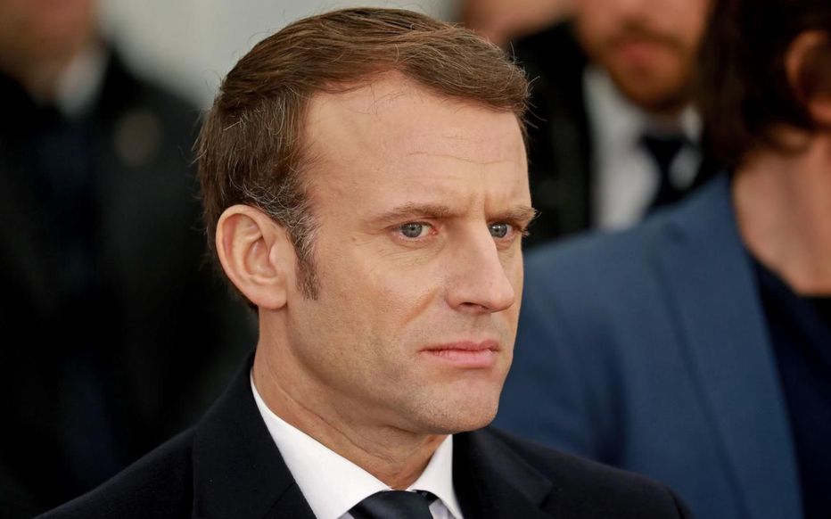 le_Parisien's tweet image. «C'est une folie, les gens sont inconscients !» Le gouvernement réfléchit à un confinement total pour imposer des règles aux Français, qui manquent encore de discipline face au #coronavirus #ResterChezVous &amp;gt; leparisien.fr/politique/coro…