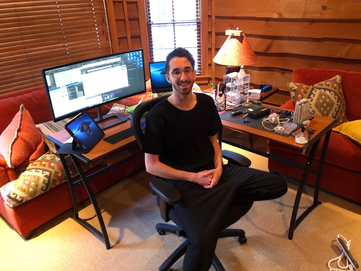 formanfunction's tweet photo. Being in a city felt like a bad idea, so I moved back home with my parents to isolate. After a long day, the #jackLab is up and running! https://t.co/lFRm92gHNF