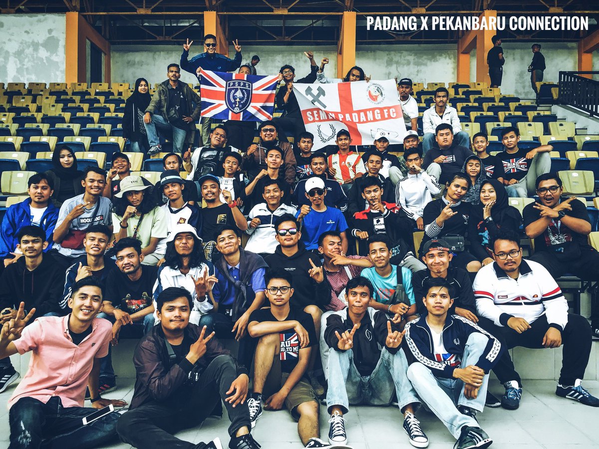 PDG X PKU CONNECTION!
Rivalitas 90' selebihnya kita saudara selayaknya manusia yang memanusiakan 🤝🌹
