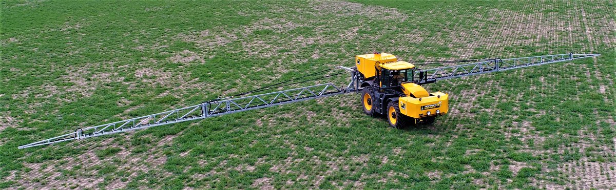 JtaSpraying's tweet image. Another custom JTA Sprayer ready for delivery.

•41 meter bi fold boom.
•2000 litre front tank
•4000 litre rear tank
•400 litre flush tank
•Boom re circulation.