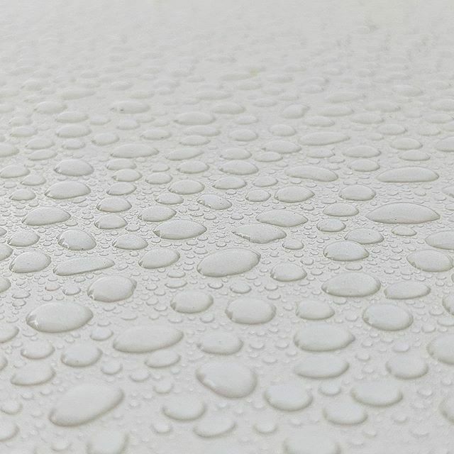 IIMjBII's tweet photo. Rain Drops on White Chocolate Tricoat Pearl
#ford #paint #PV https://t.co/0ECP25ihnE https://t.co/wMcowgllyn