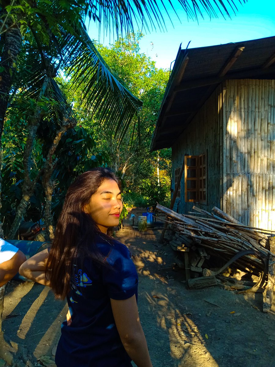 mariamayots's tweet photo. When in NK.💚 https://t.co/WcdlV07FHK