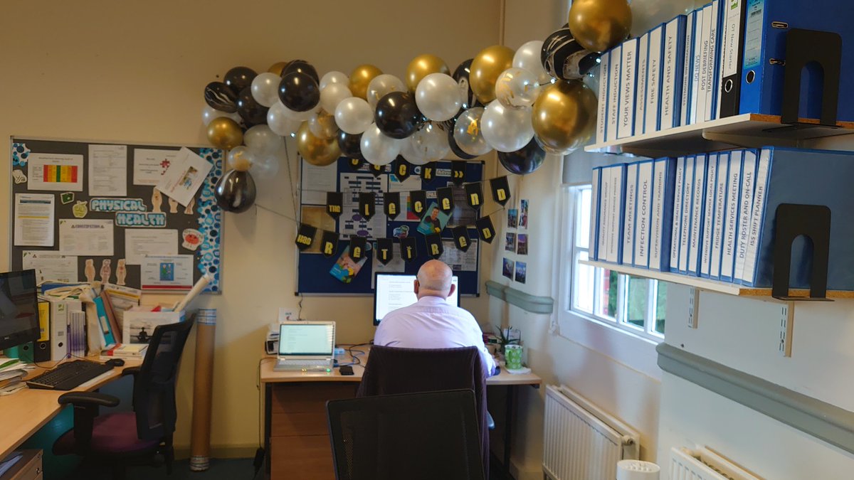 It's happening! Our lovely @JackMouncey is retiring soon so he is enjoying his balloon fort for the next week! 🎈🎈🎈🎈💕😊 #learningdisabilities #Nurse <a href="/NursingSabp/">Nursing_SABP</a>