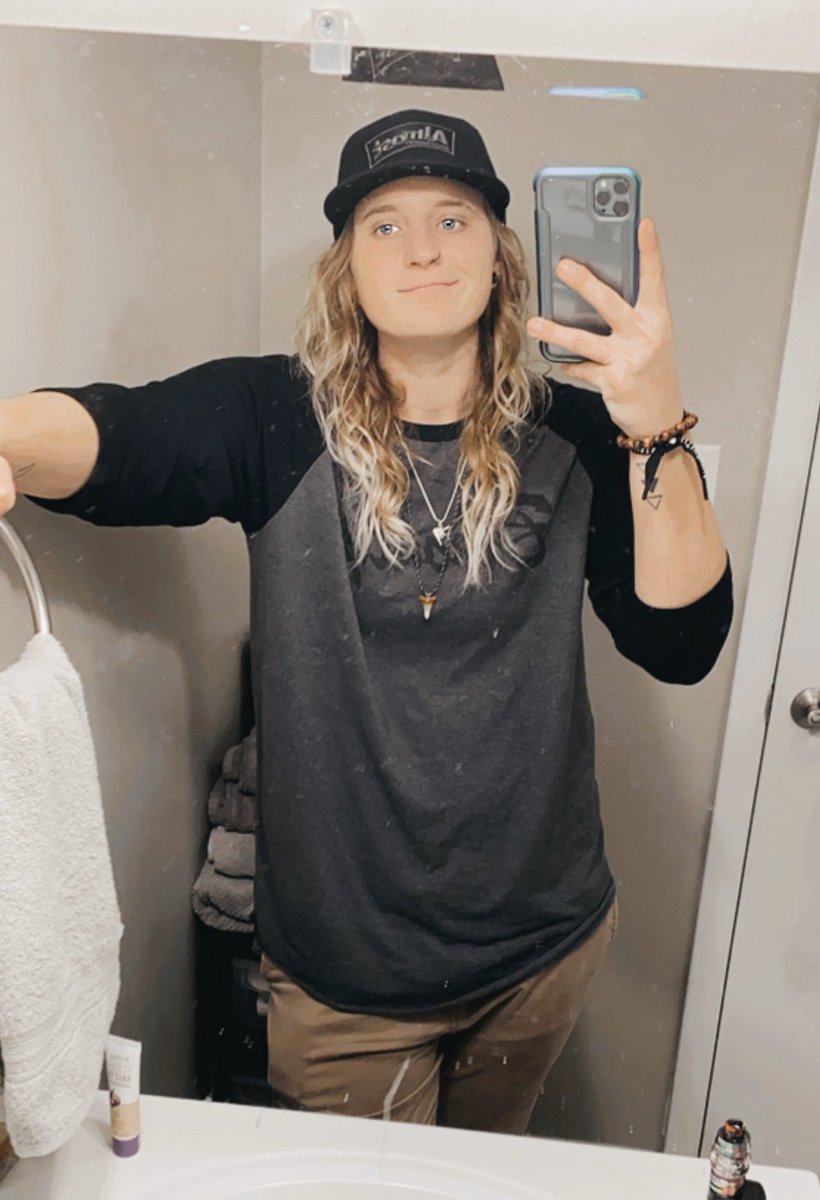 abbyhoganisme's tweet photo. Hello id like to join the trend 
 #LGBTQstandtogether https://t.co/lkljMZjFfj