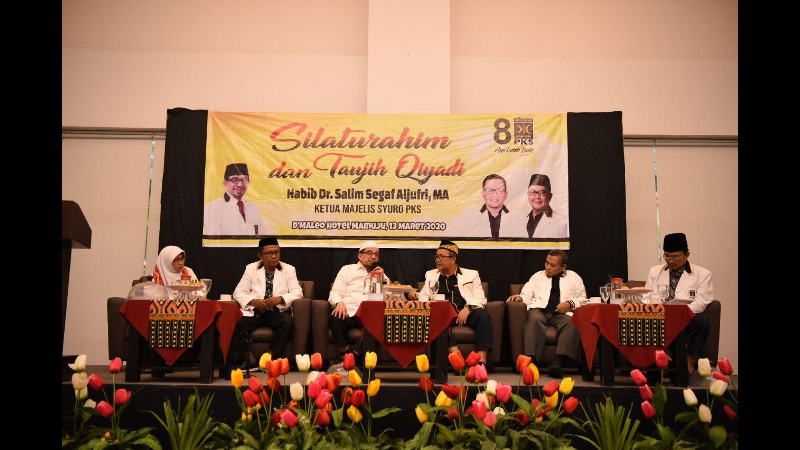 Habib Salim: Kita Harus Bekerjasama dengan Semua Elemen dlvr.it/RRyS1m