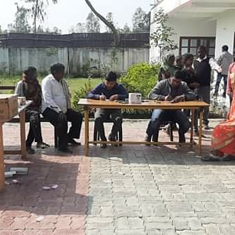 shivam_bhaiyya's tweet photo. दिनाँक 15-मार्च -2020 मरीजों की संख्या - 242  शिवम भैया की कोठी में आयोजित स्वास्थ परीक्षण शिविर 
#chikitsashivir #shivamBhaiyya #shivambhaiya #sitapur #medical #camp2020 #freemedicalcamp #sitapurdevelopment #socialwork  #leaderinsitapur #uttarPradesh #leaderinuttarpradesh https://t.co/bN39QAcONK