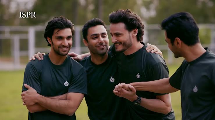 JarralAizaz's tweet photo. Friends are the Family You Choose ! So Choose WISELY 💯❣️
( MALIK SHAZAIN )
#EhdEWafa
#ISPRProductions
#HUMTV https://t.co/b4IPPMj6PR