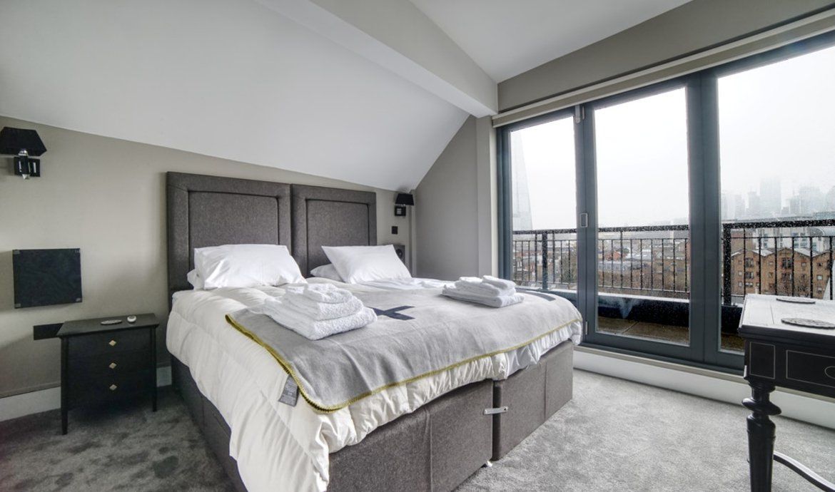 Daniel Cobb tweet media