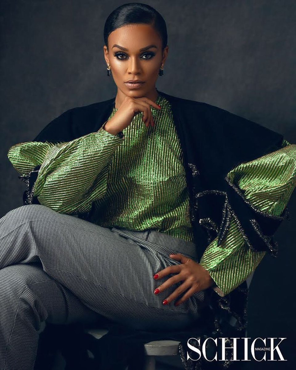 diipodjango's tweet photo. P E A R L T H U S I by emmanueloyeleke for @schickmagazine
Styled by TheStyleInfideL for @thestyleinfidelstudios
Assistant Stylist :@nipplesdjango
Creative Direction:@titiadesa
Makeup :bimpeonakoya
Hair by : femoostudios
Look by:@idiolnupo
#thestyleinfidelstudios #fashion https://t.co/K68mCDwSel